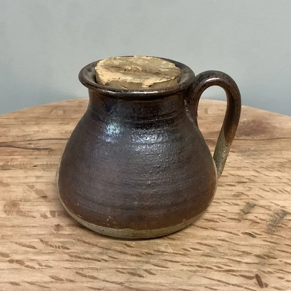 🟤 Vintage - Two Toned Handmade Ceramic Pottery Jar / Creamer / Pitcher - Unique - Picture 2 of 15